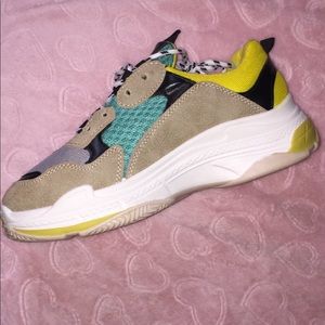 Cape Robbins MultiColored Shoes